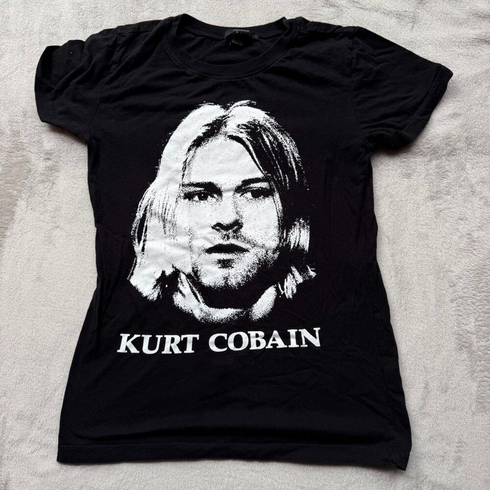 Kurt Cobain Shirt Womens Small Black Modern Portrait Tee 90s Grunge Music